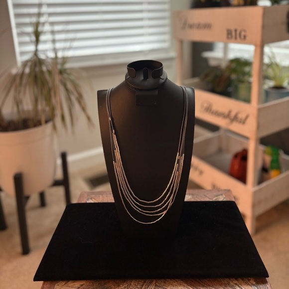 Unmarked Jewelry - Elegant 5 Strand Gray and Silver 17-inch Silicone Cord Necklace